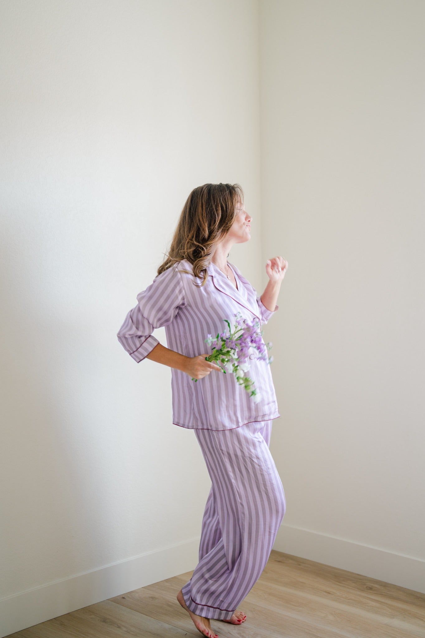 Lilacs in Spring pajama set side movement view